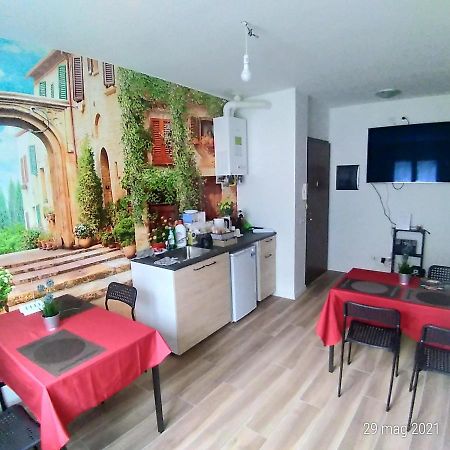 Cornizzolo Bed Breakfast Suello Екстер'єр фото