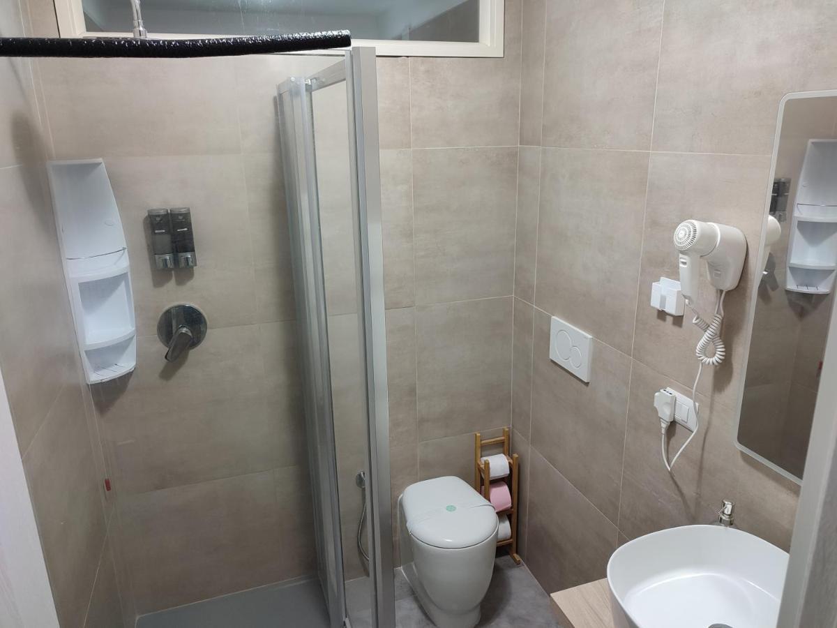 Cornizzolo Bed Breakfast Suello Екстер'єр фото